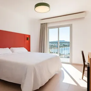 the-red-hotel-by-ibiza-feeling.balearic-islands.net/