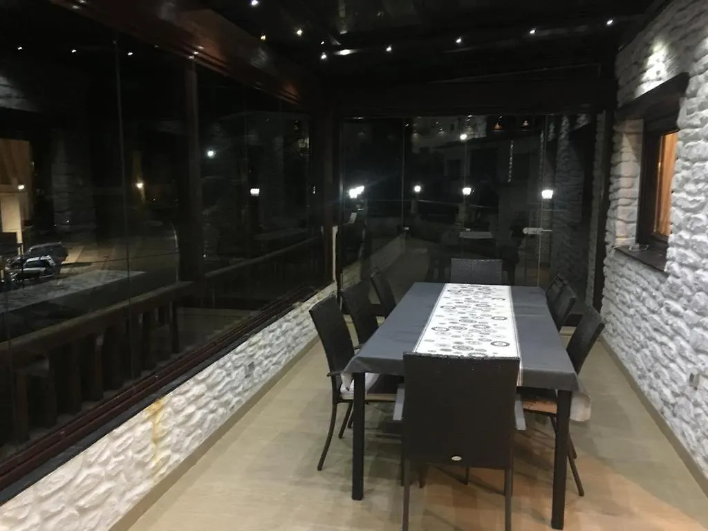 Guest house Hostal Mulhacen Trevelez