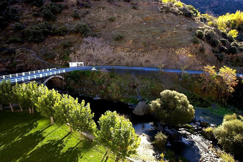 Hostal Mulhacen Trevelez Guest house